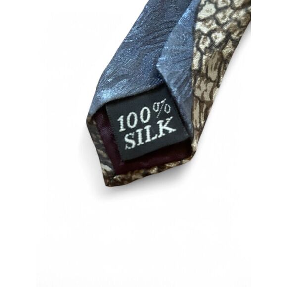 Endangered Species Men's Silk Necktie Bateleur by Carol Polich Eagle Tie Green - Picture 3 of 5